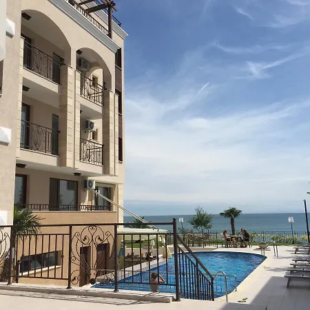 אתר נופש Porto Paradiso Complex *