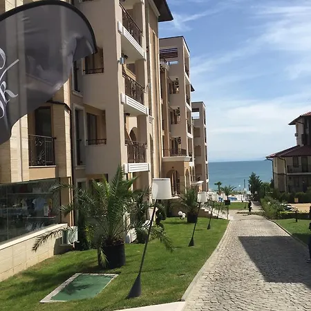 Porto Paradiso Complex * סבטי ולאס