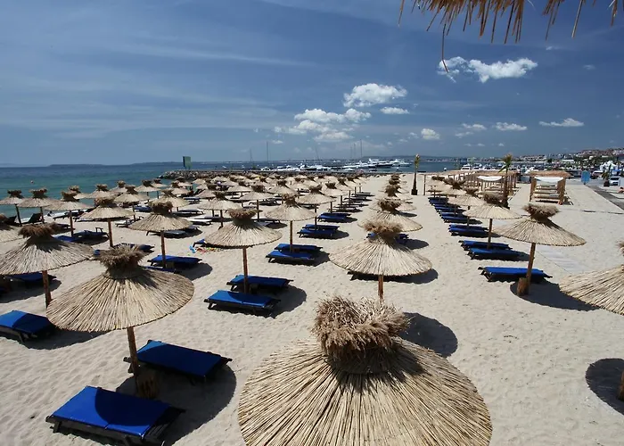 منتجع Porto Paradiso Complex *