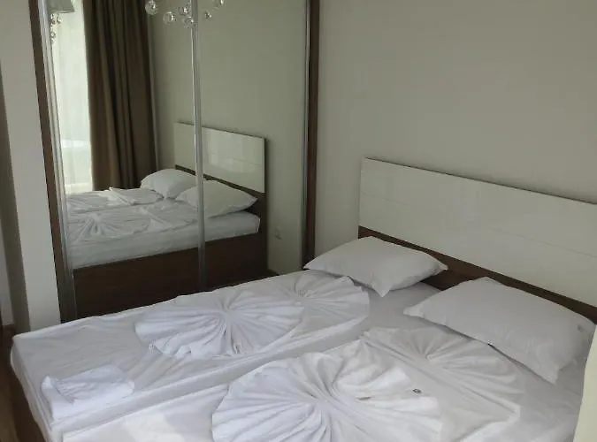 Porto Paradiso Complex * سفيتي فلاس